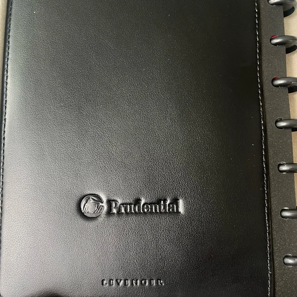 Levenger Circa Foldover Notebook Size Junior Smooth Black Leather New Prudential